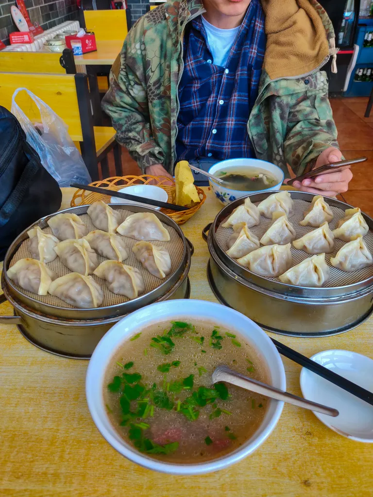 驴肉饺子和驴肉火烧